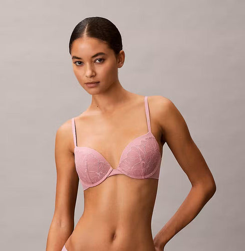 153670 | Calvin Klein - Soft Mauve Gammelrosa