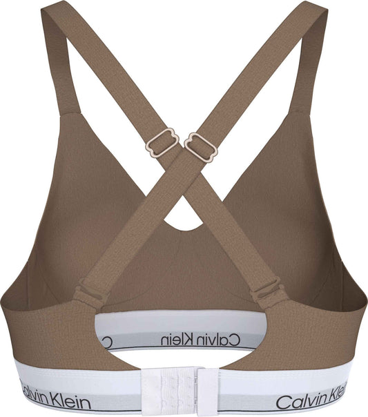  i Lysebrun fra Calvin Klein