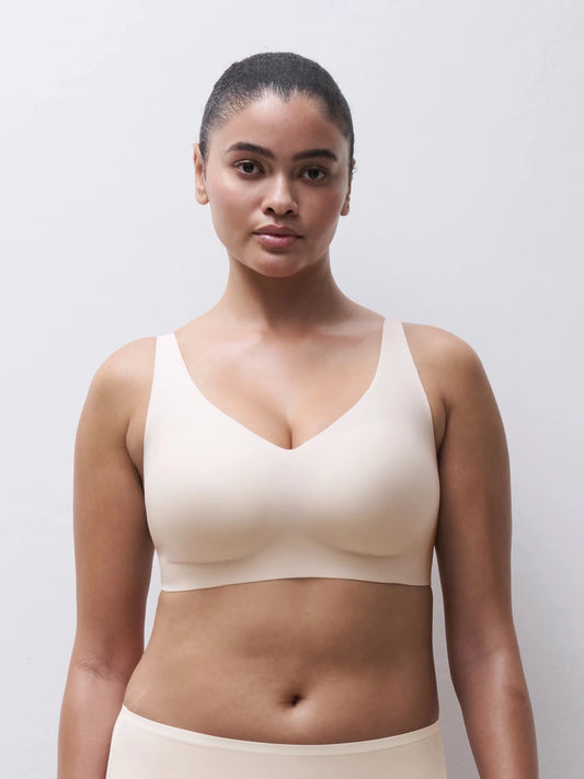  i Off white fra Chantelle Seamless