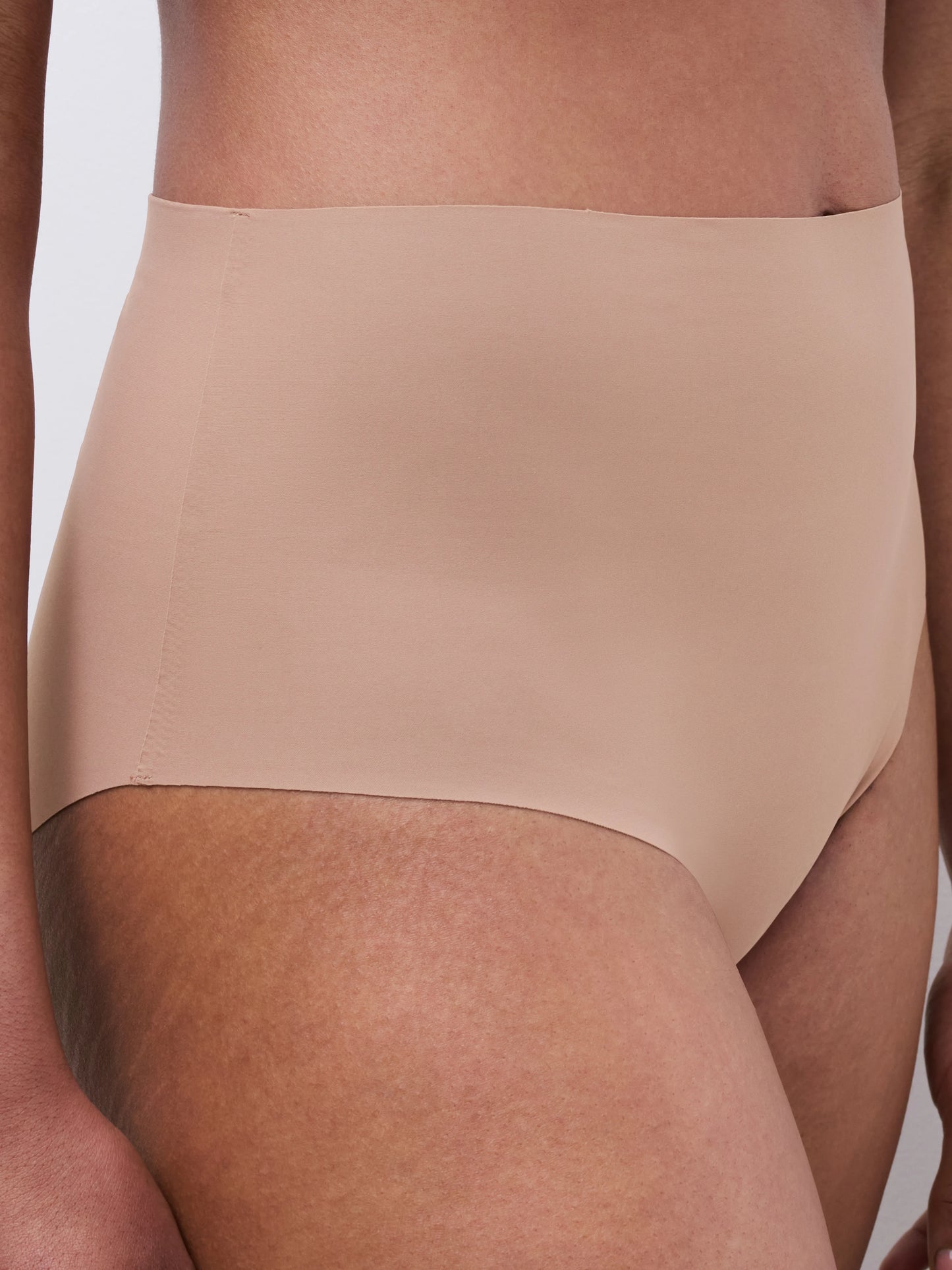 155789 | Chantelle Seamless - Defi Latté