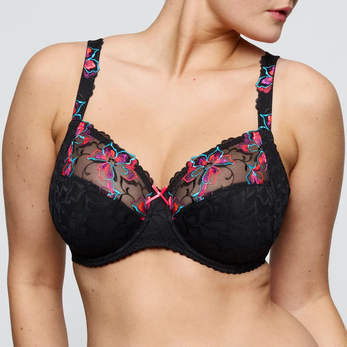 155803 | PrimaDonna - Miyara Floral Eclipse Sort mønstret