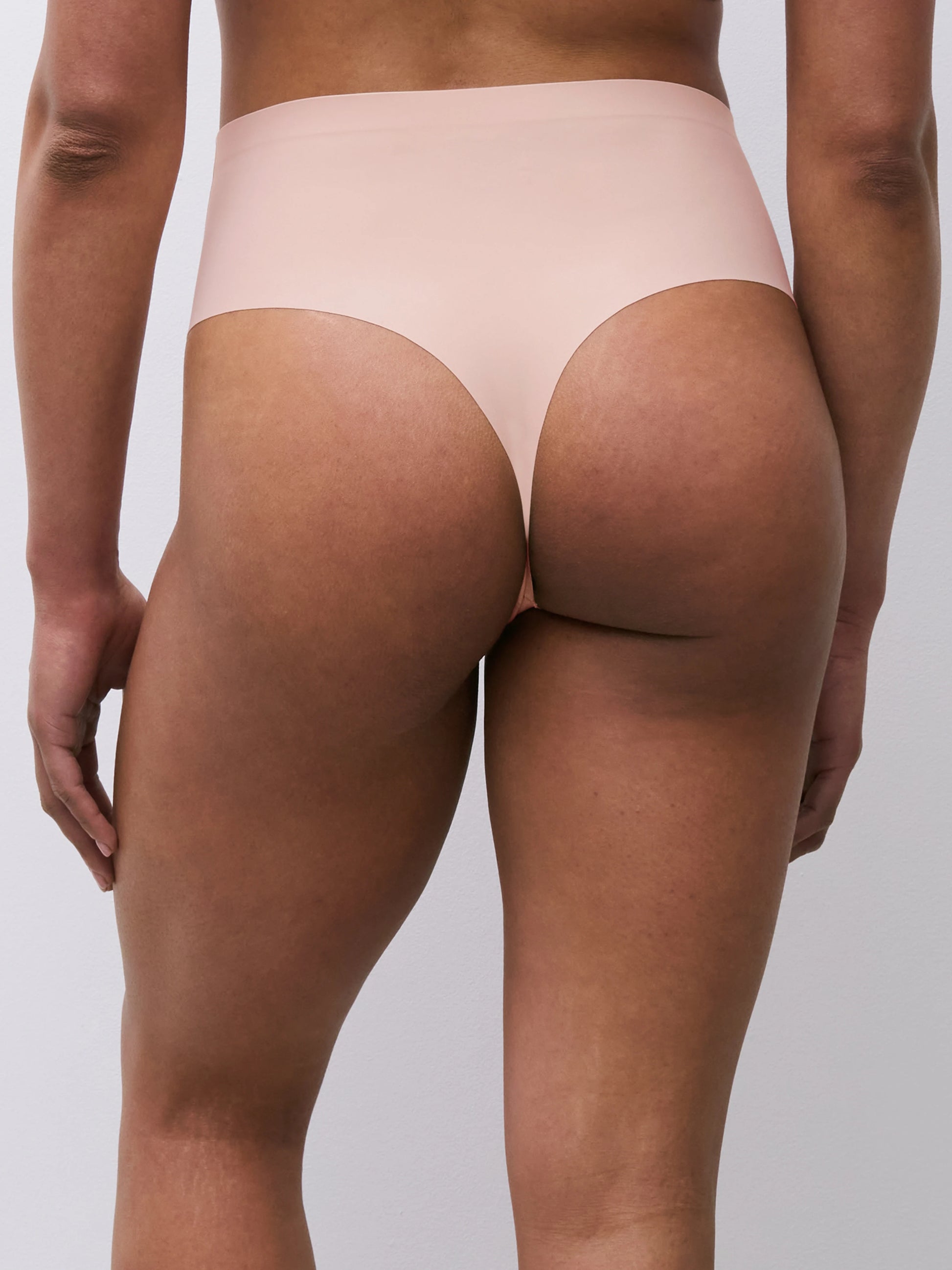 155787 | Chantelle Seamless - Defi Pudder