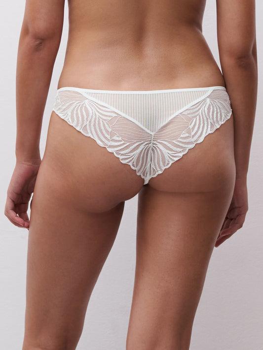  i Off white fra Chantelle