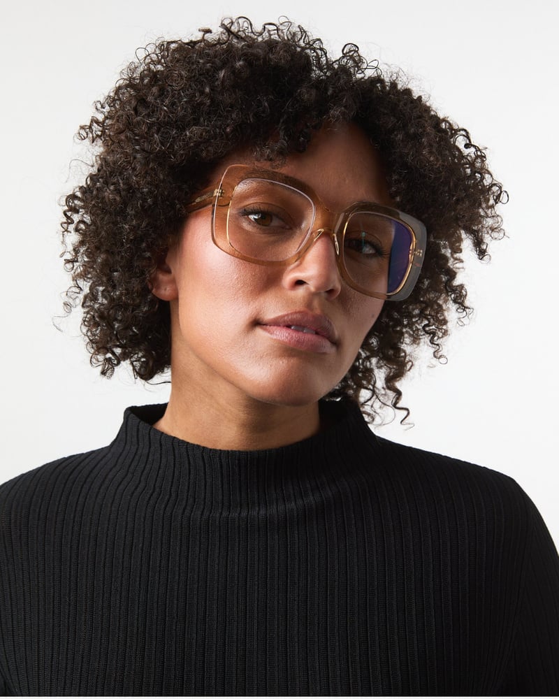 152283 | GLAS - Mio Camel