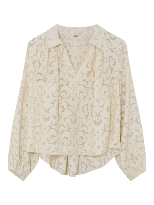  i Off white fra Gustav