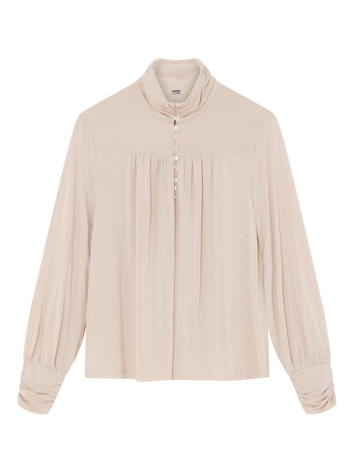 Beige Gustav 156196 – Langærmet bluse i Vita Lys-farve med høj hals, knaplukning foran og rynkede manchetter.