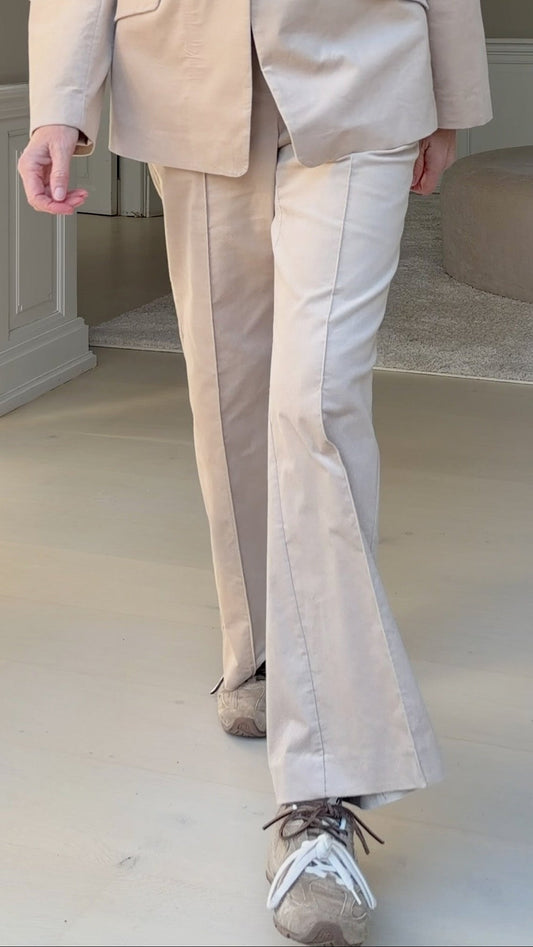  i Beige fra Gustav