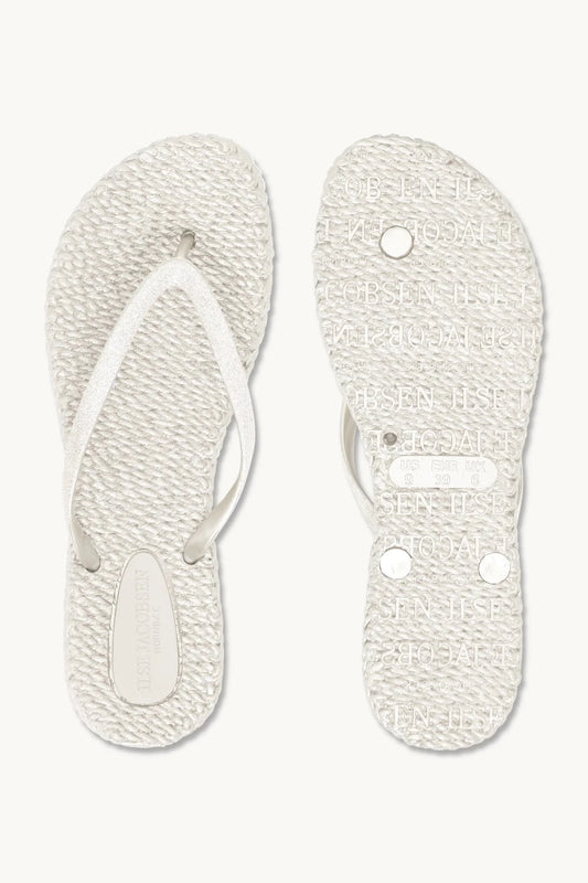  i Off white fra Ilse Jacobsen