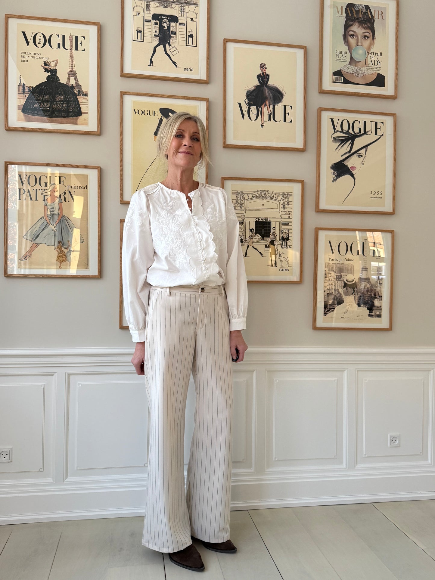 153874 | Black Colour - Napoli Off white