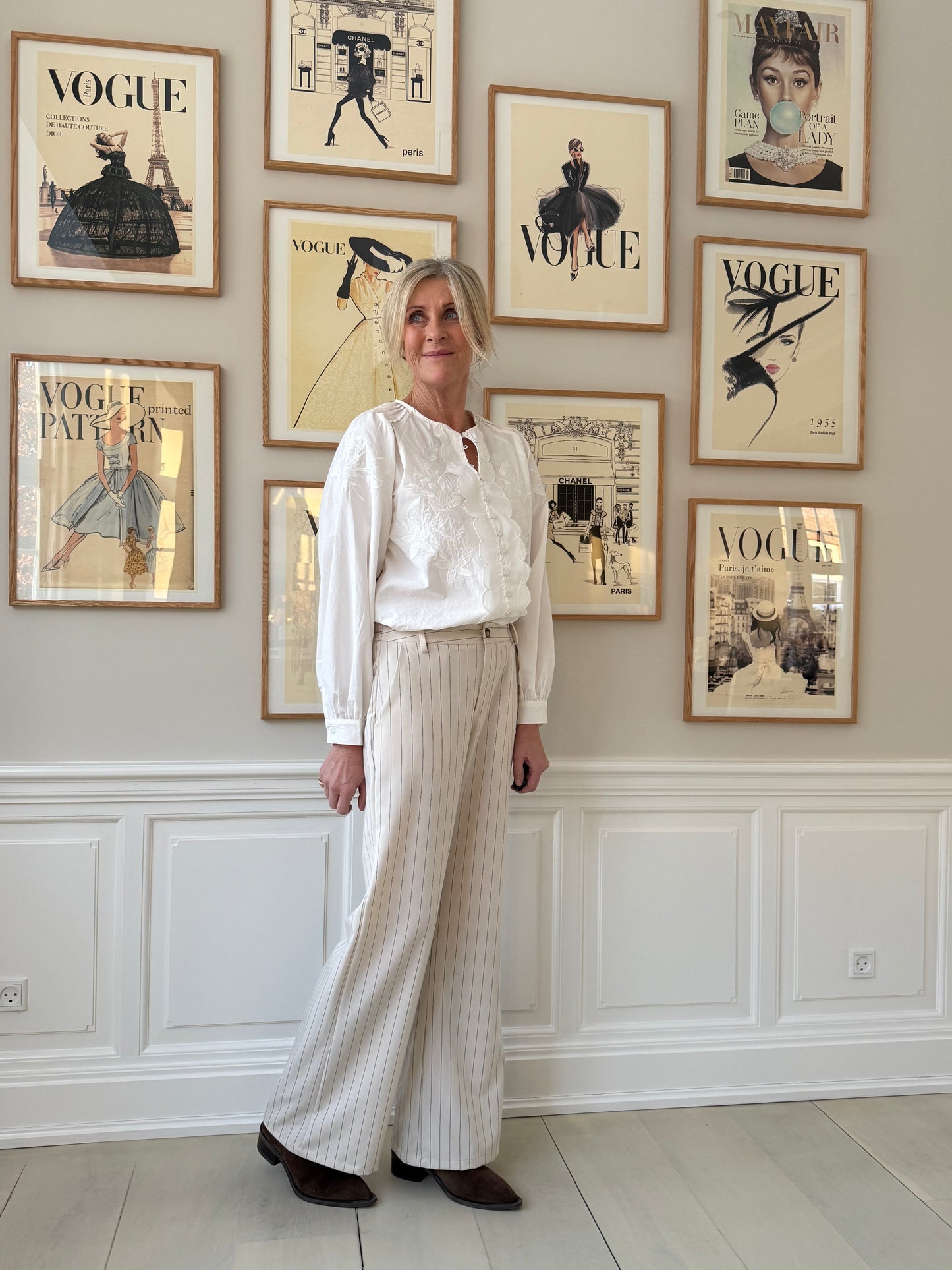 153874 | Black Colour - Napoli Off white