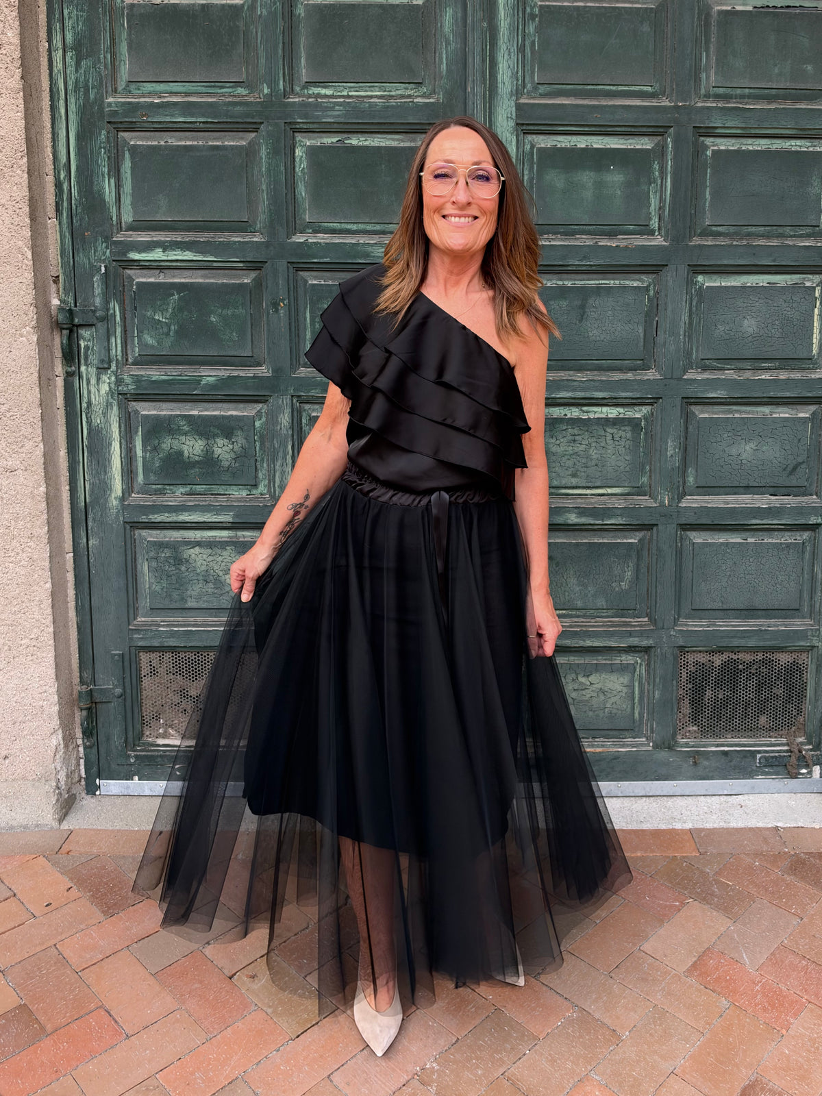 Off shoulder
