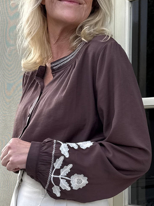  i Mørkebrun fra Luxzuz