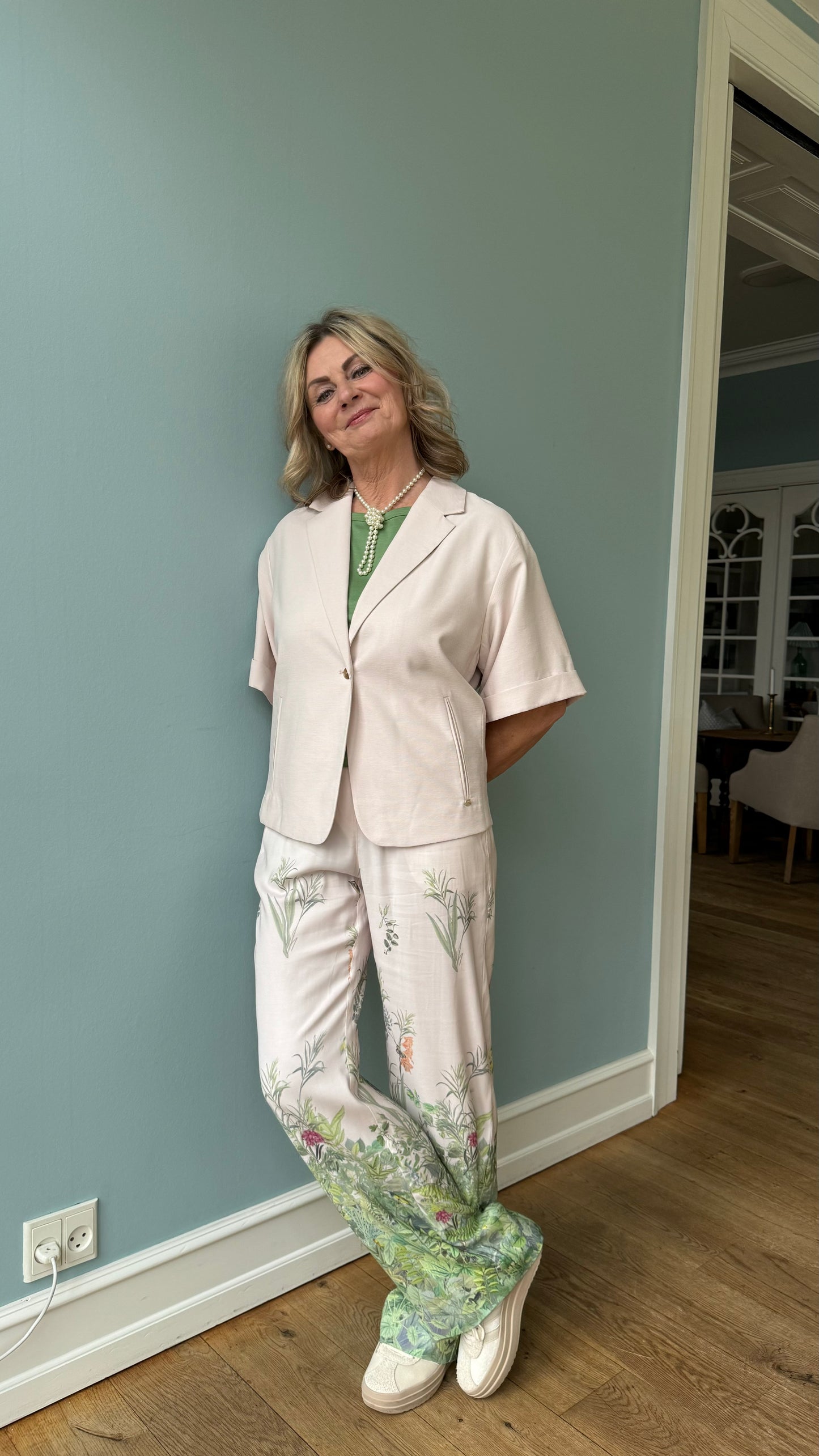 154206 | Gustav - Latina Sand