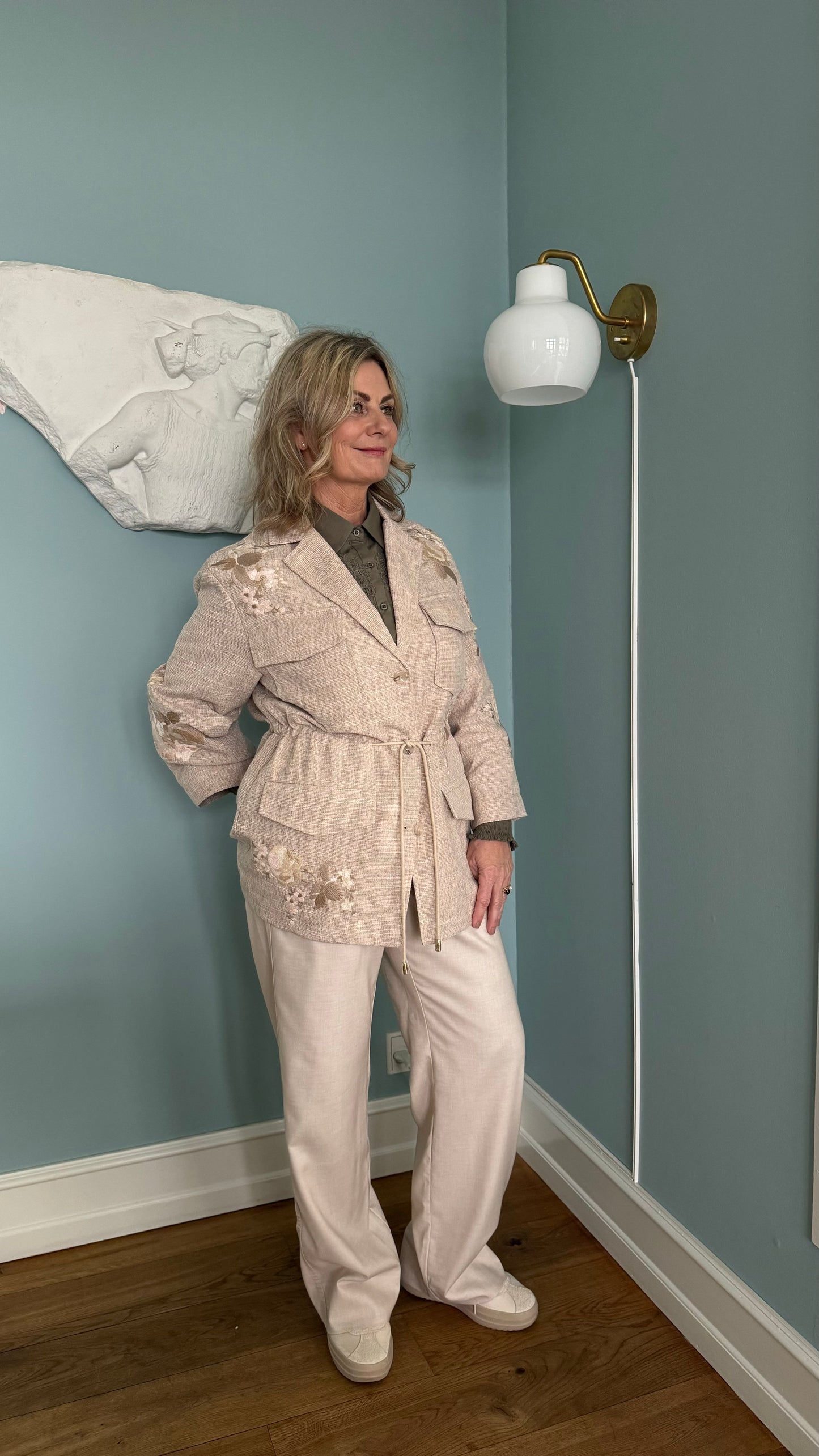 153586 | Gustav - Prisca Sand