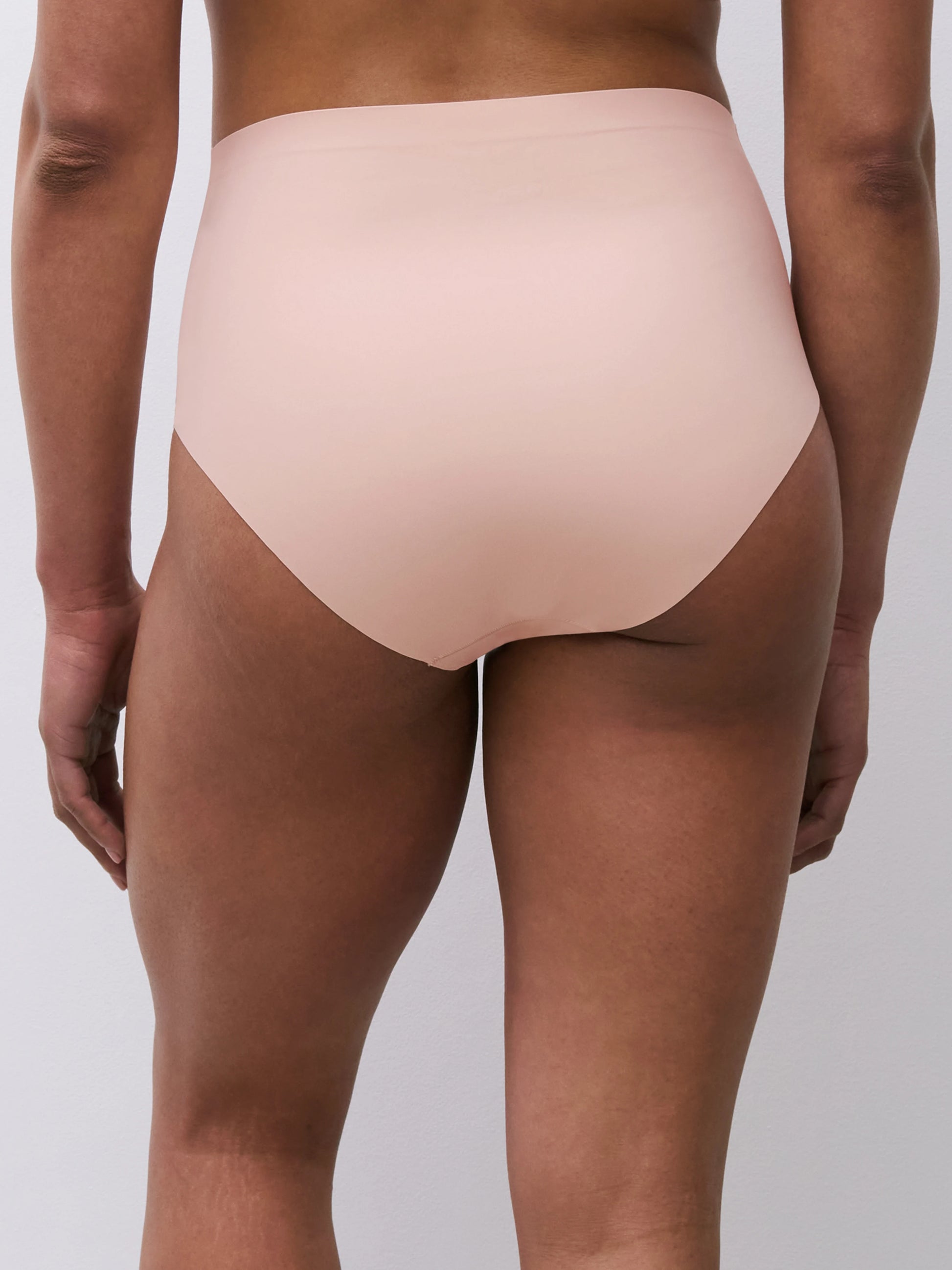 155790 | Chantelle Seamless - Defi Pudder