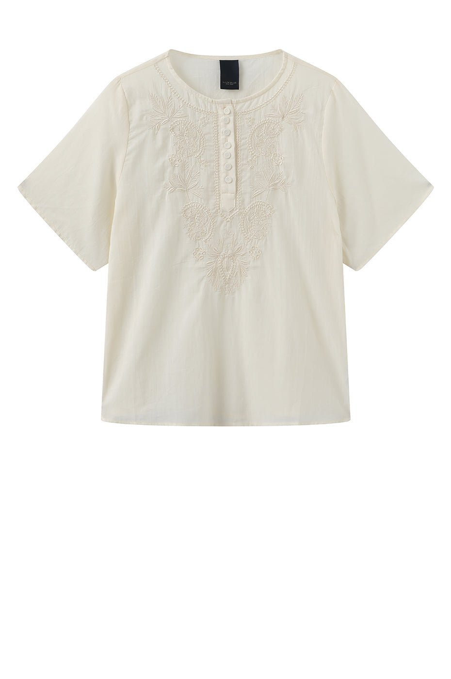 Luxzuz Viva Off white: Kremfarvet bluse med korte ærmer, blomsterbroderi og rund halsudskæring med knapper.