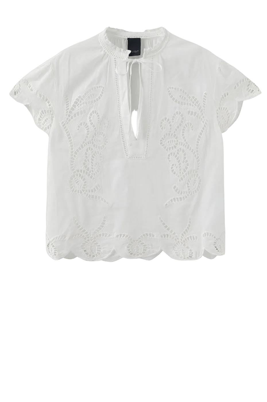 En offwhite bluse i broderie anglaise med bølget kant og nøglehulsudskæring – mød Luxzuz Vita 155243.
