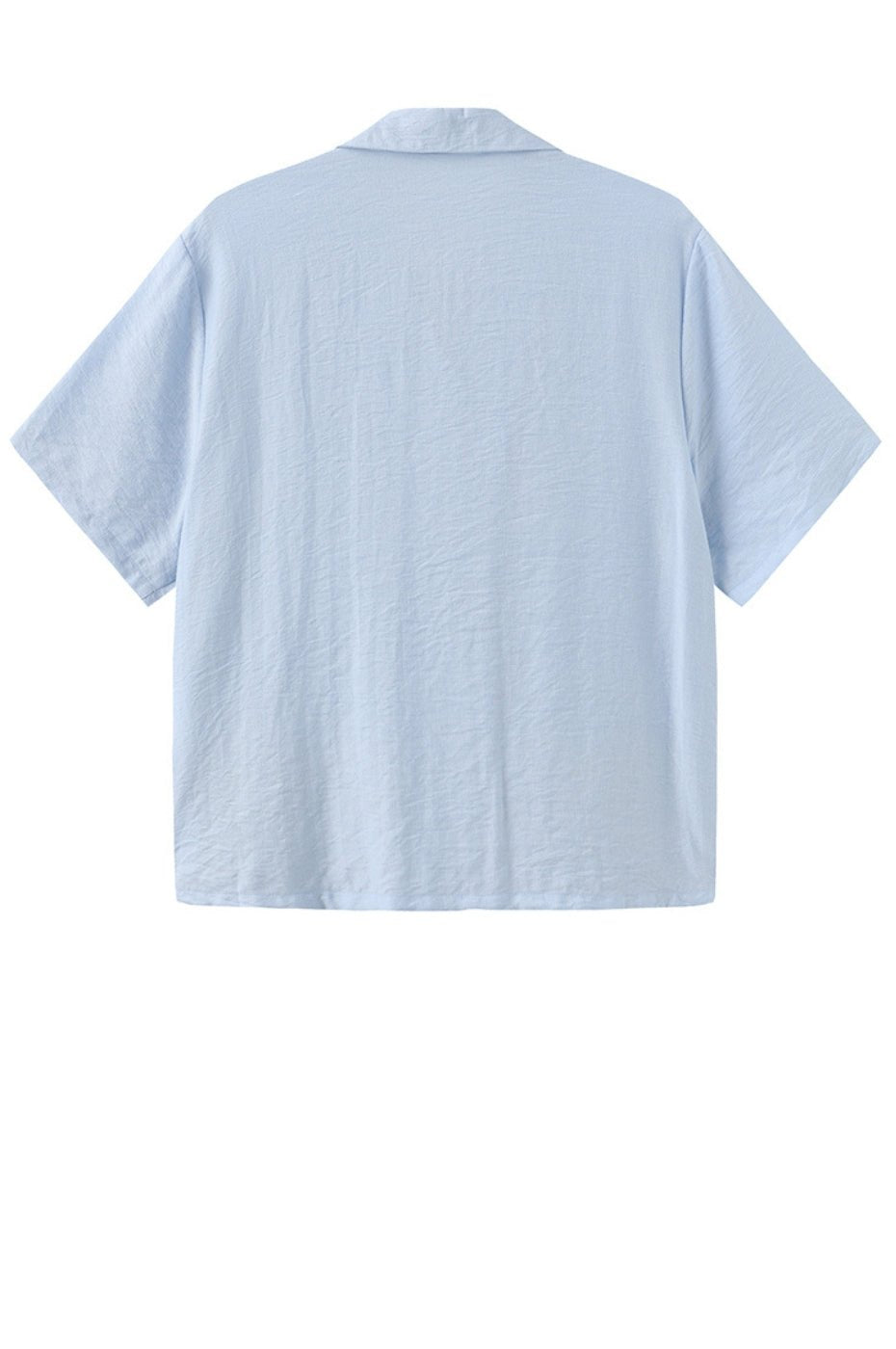 Lyseblå Luxzuz-shorts-sæt 155282, vist bagfra på hvid baggrund. Mærke: Luxzuz.