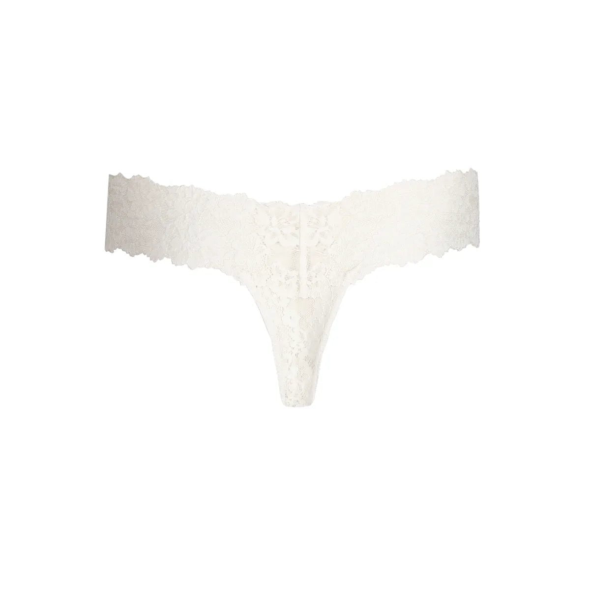 Marie Jo – Soft Studio: Offwhite blonder-g-streng med lav talje, inspireret af G-strengen. Vist på en ensfarvet hvid baggrund.