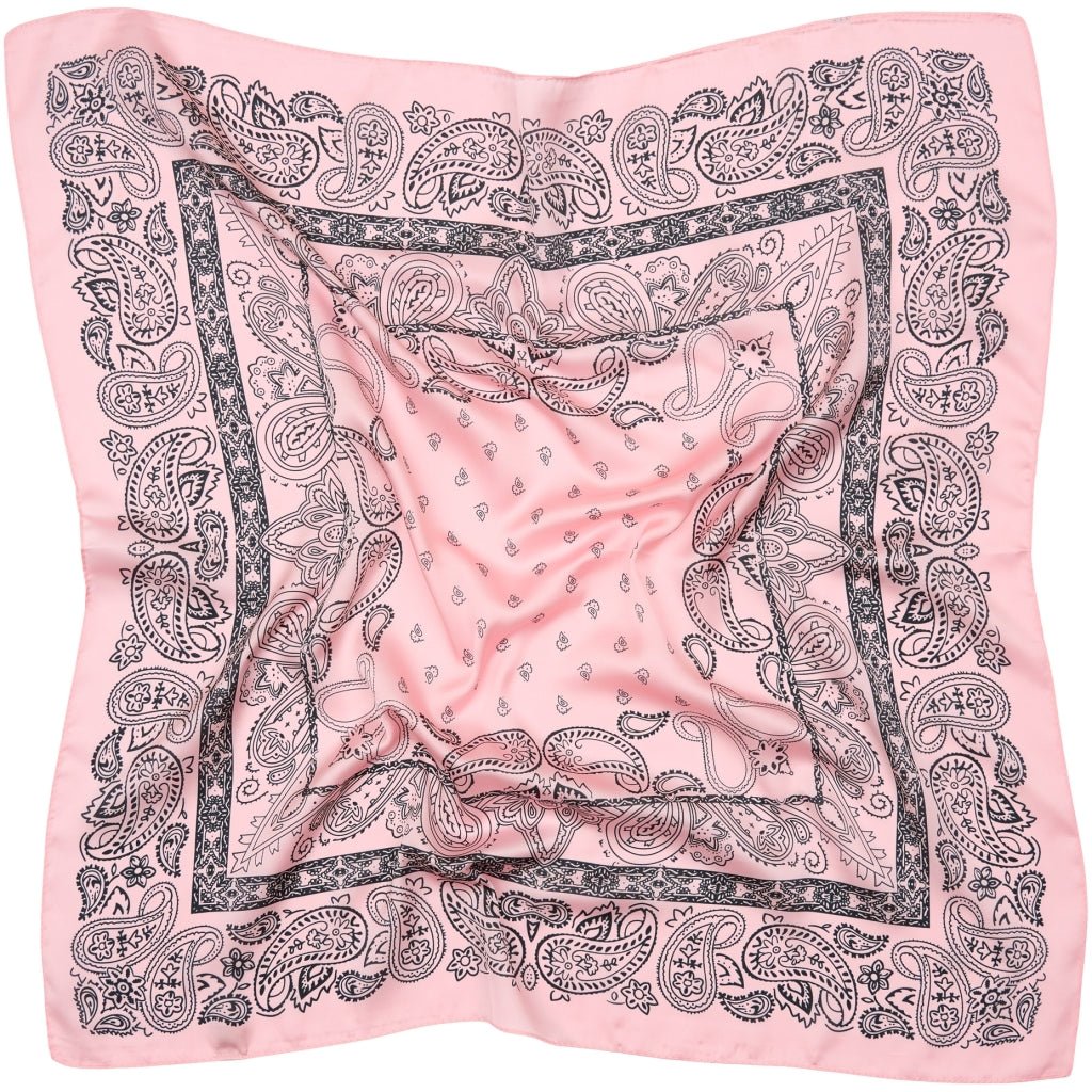 153385 | Marta du Château - Juline Rosa