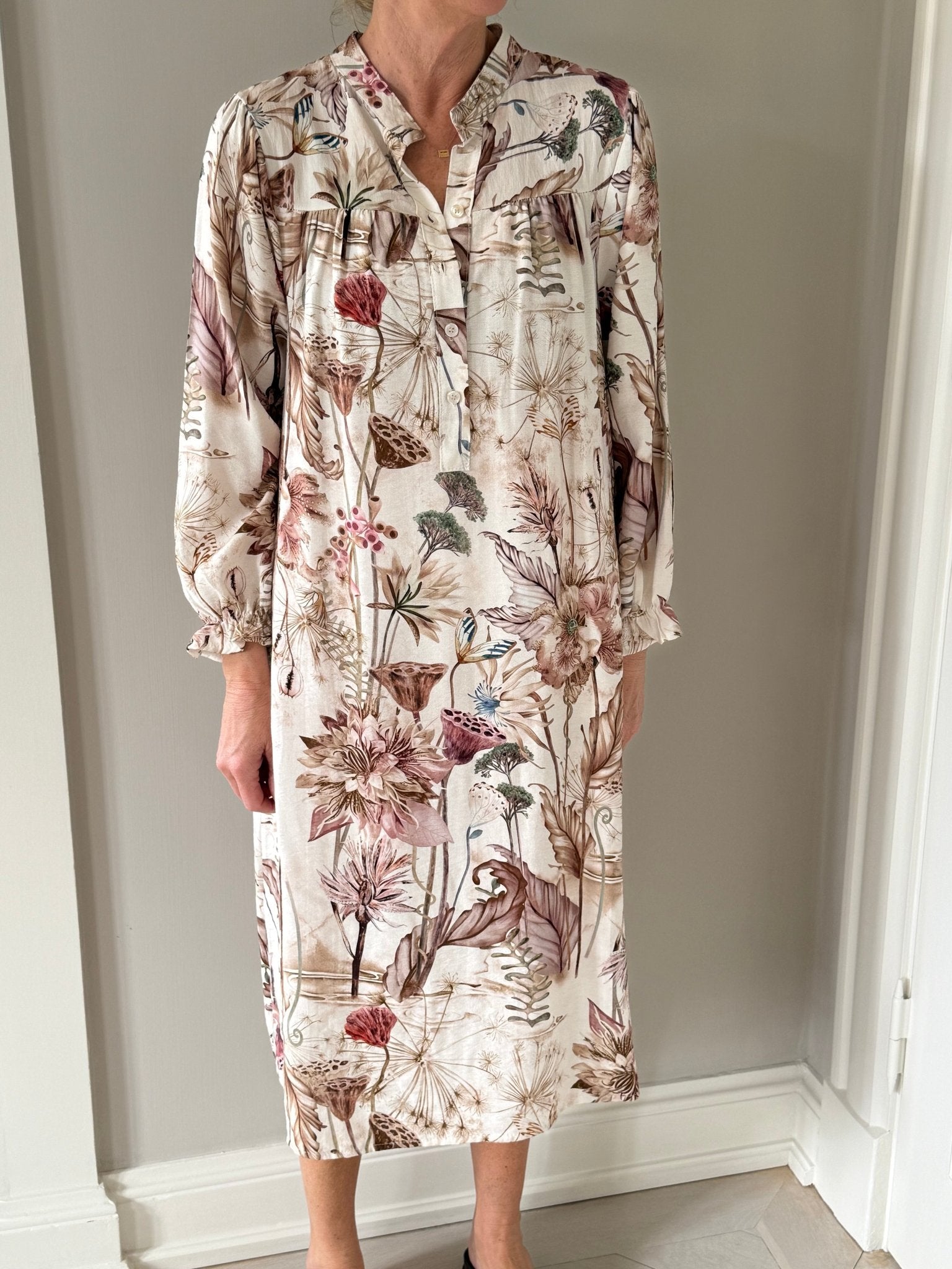 154417 | Marta du Château - Aries Off white mønstret