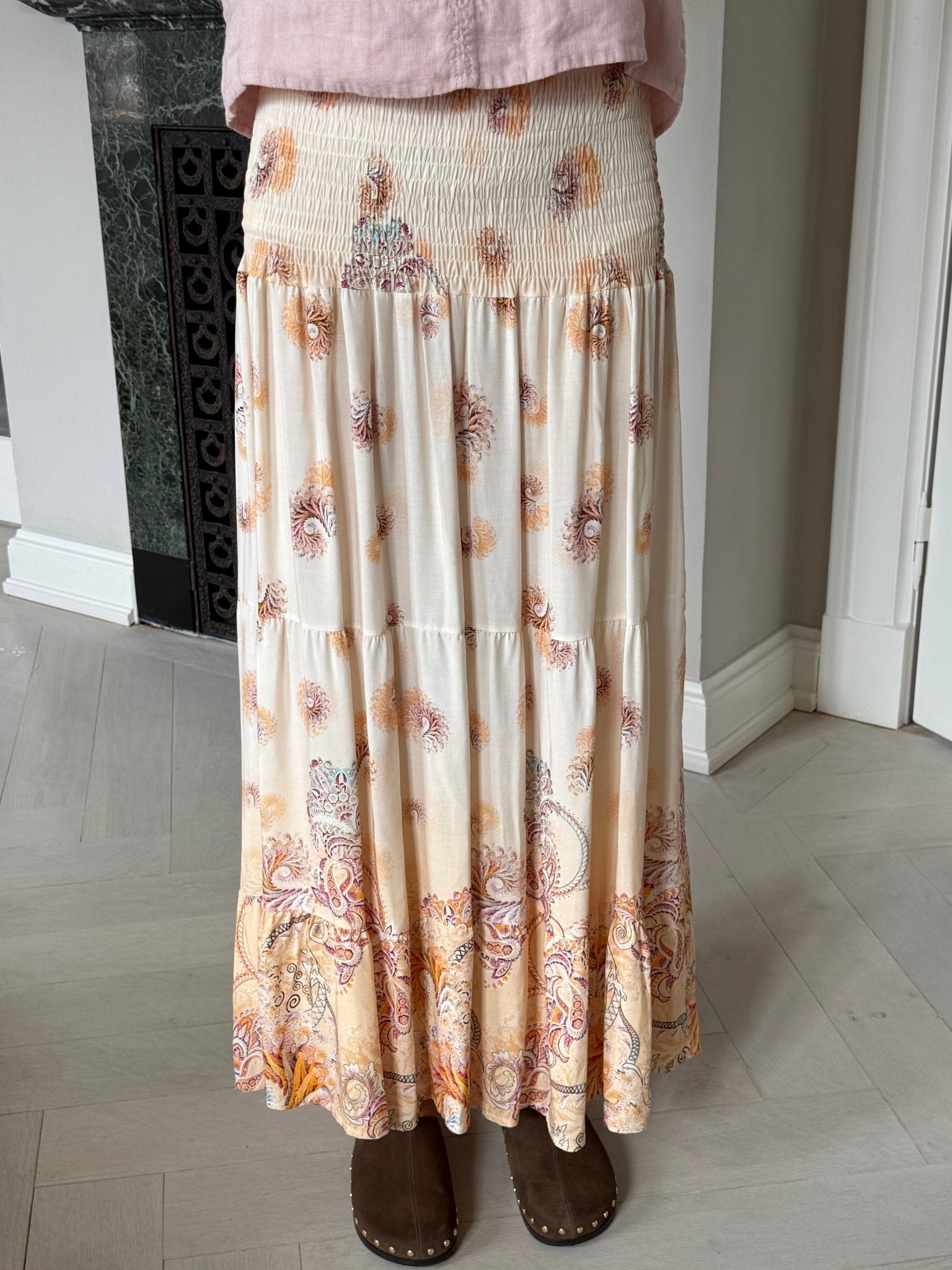 154437 | Marta du Château - Princess Josefina Off white mønstret