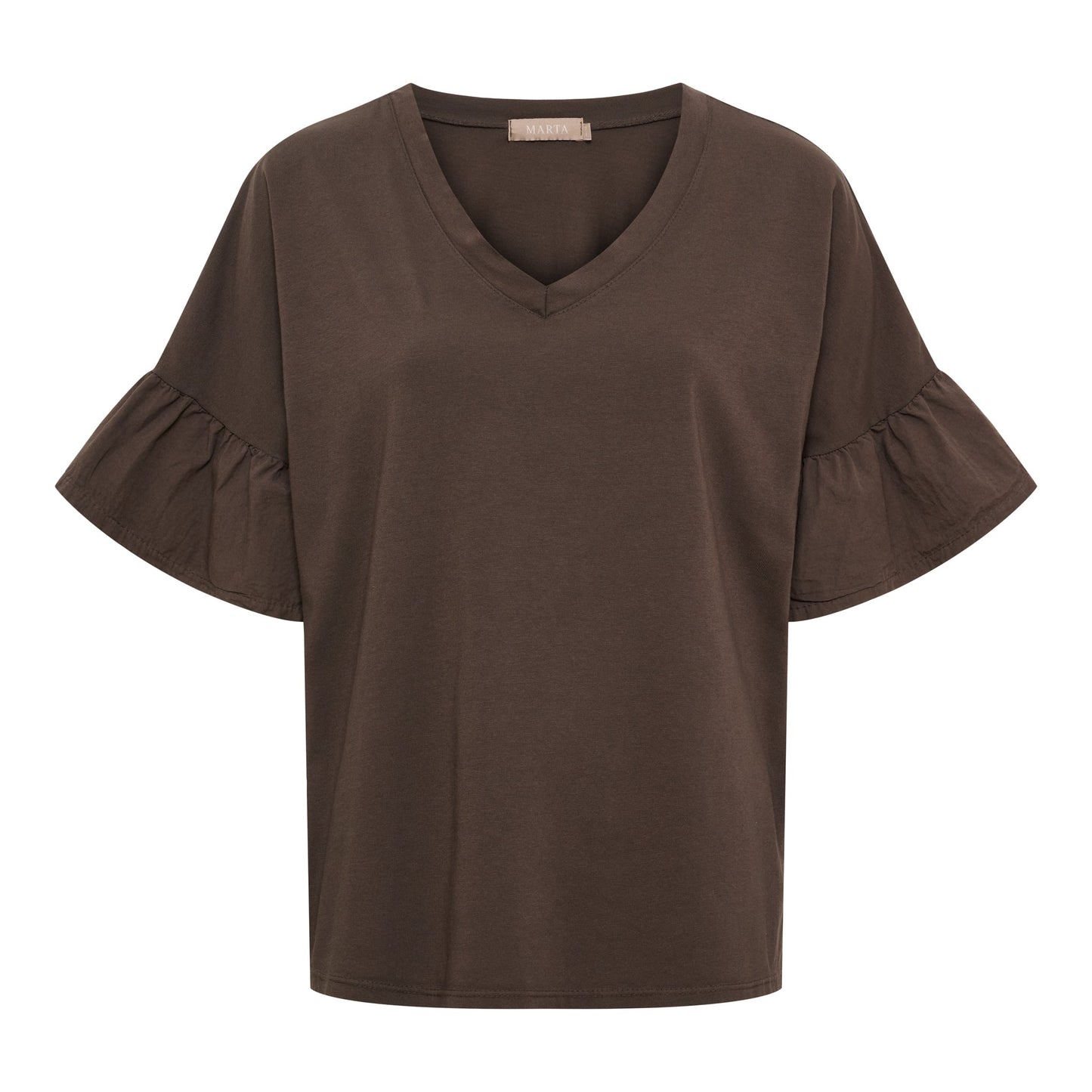 Brun Marta du Château Sabela Kaffe-T-shirt med flæseærmer, vist på en ensfarvet hvid baggrund.