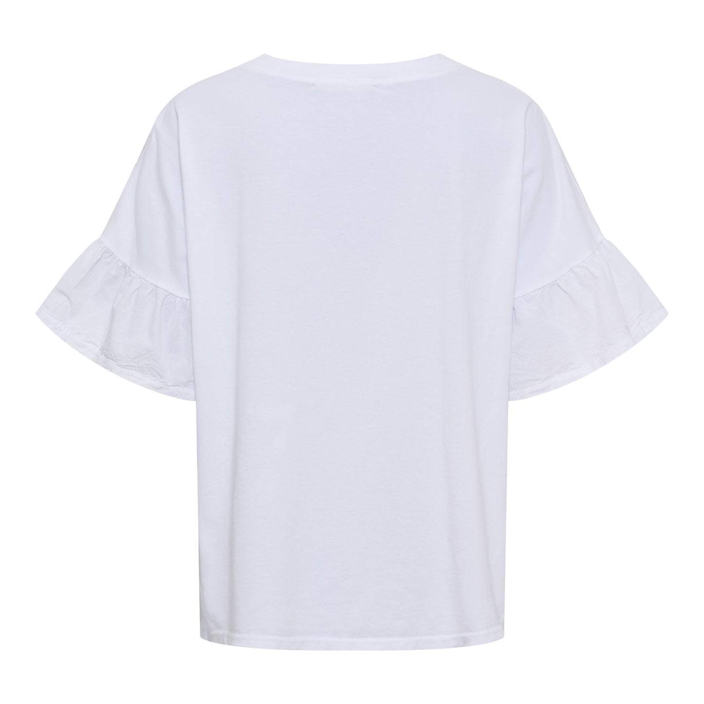 Marta du Château’s Sabela Hvid: hvid bomulds-T-shirt med flæseærmer, set bagfra foran en ensfarvet baggrund.