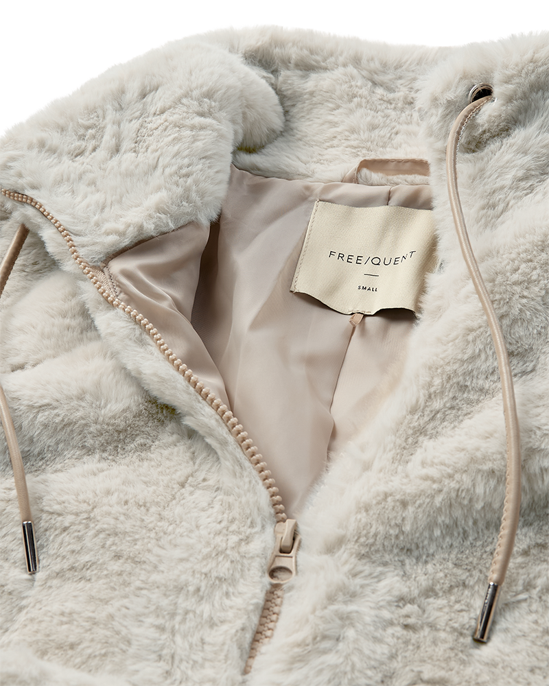 152384 | Freequent - Fony Off white