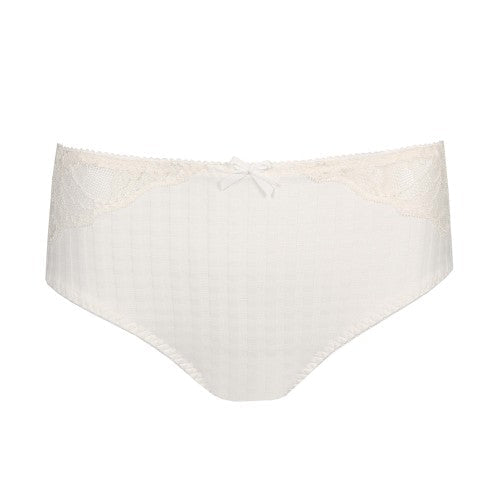 PrimaDonna Madison Natur – en off-white maxi-trusse med blondedetaljer og en lille sløjfe, vist på en neutral baggrund.