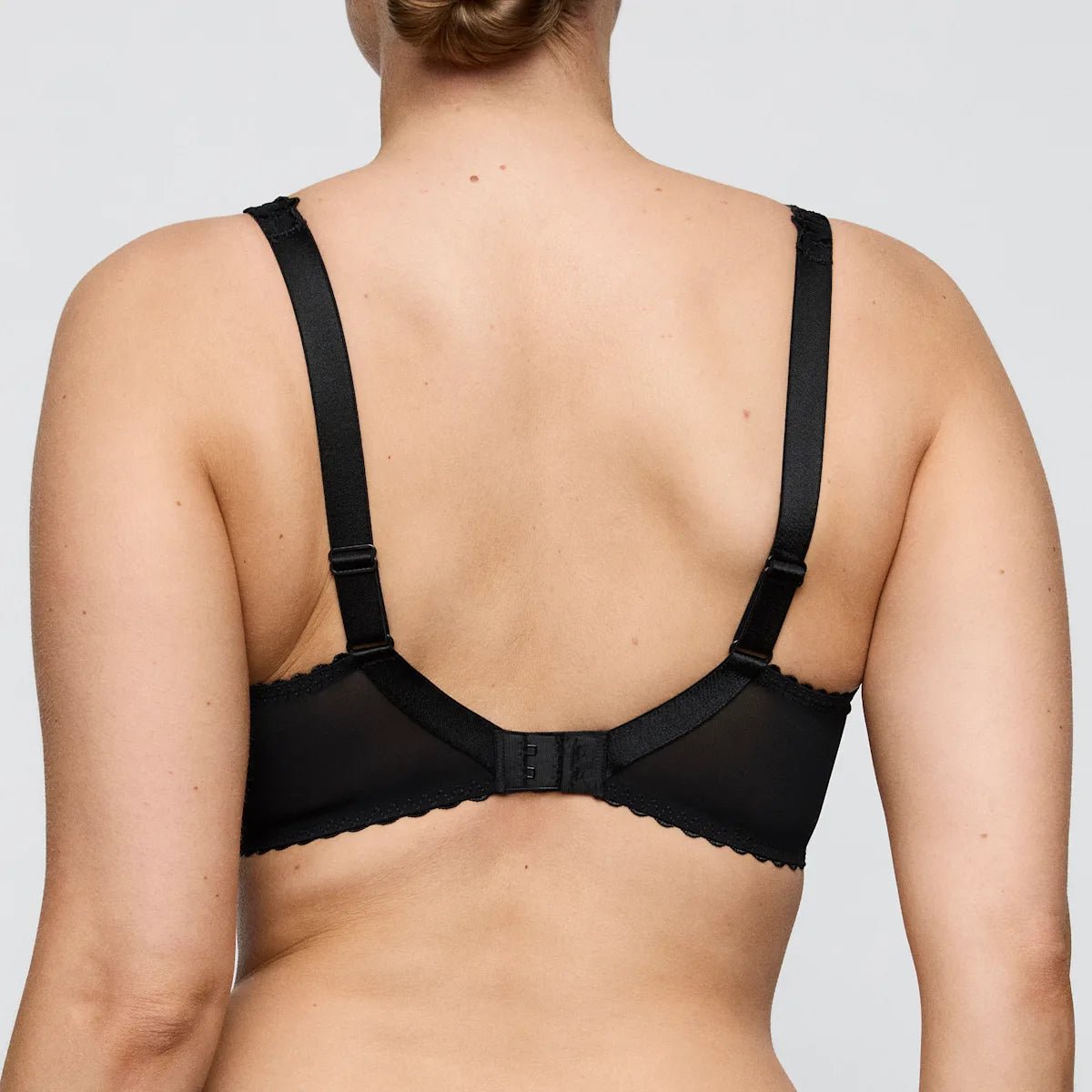 156366 | PrimaDonna - SOLISSE ZWA Black