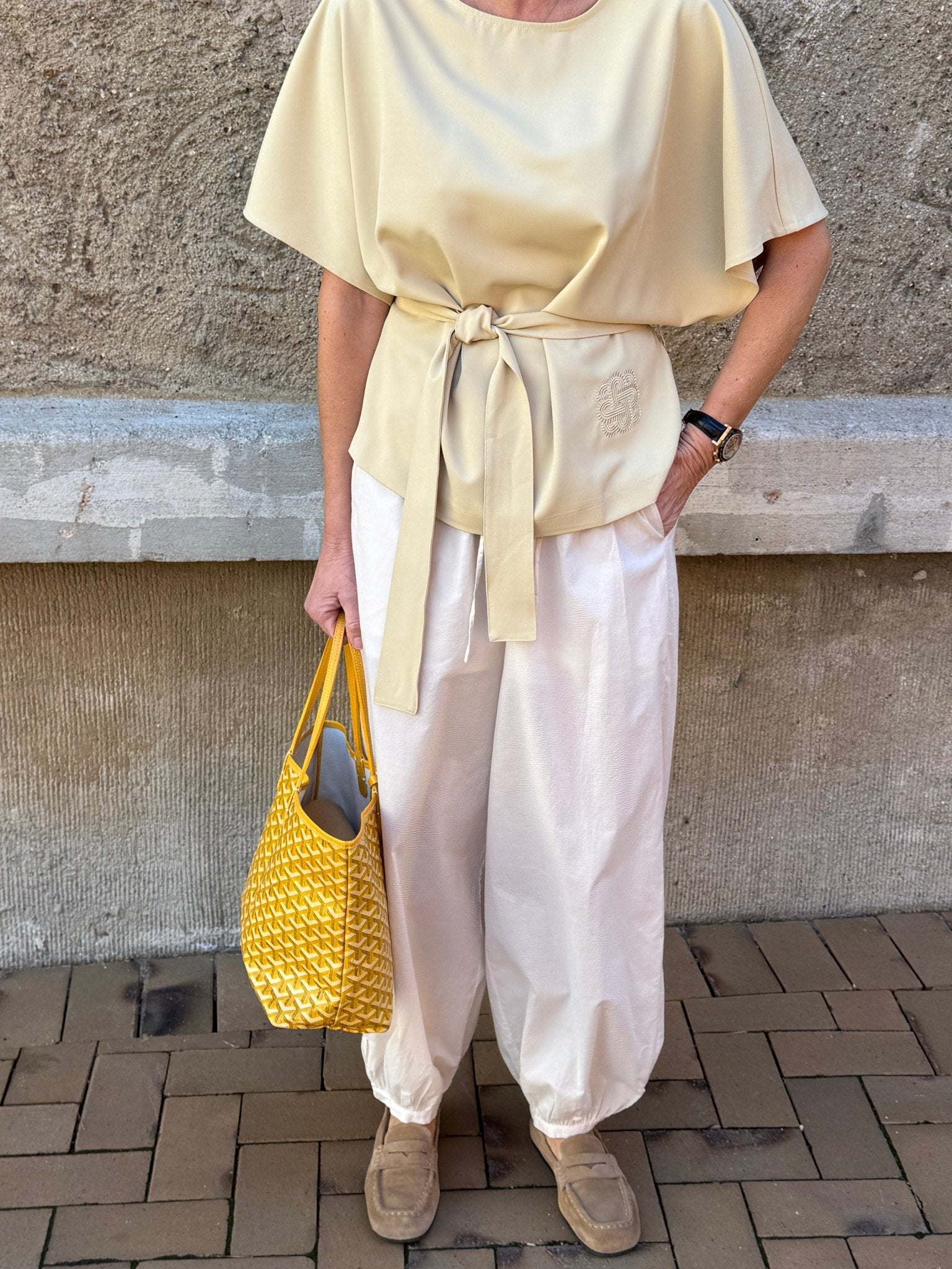 154638 | SECOND FEMALE - Avida Off white