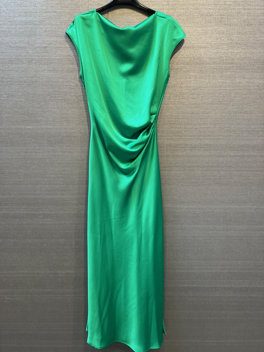Kjole i Grøn fra Imperial