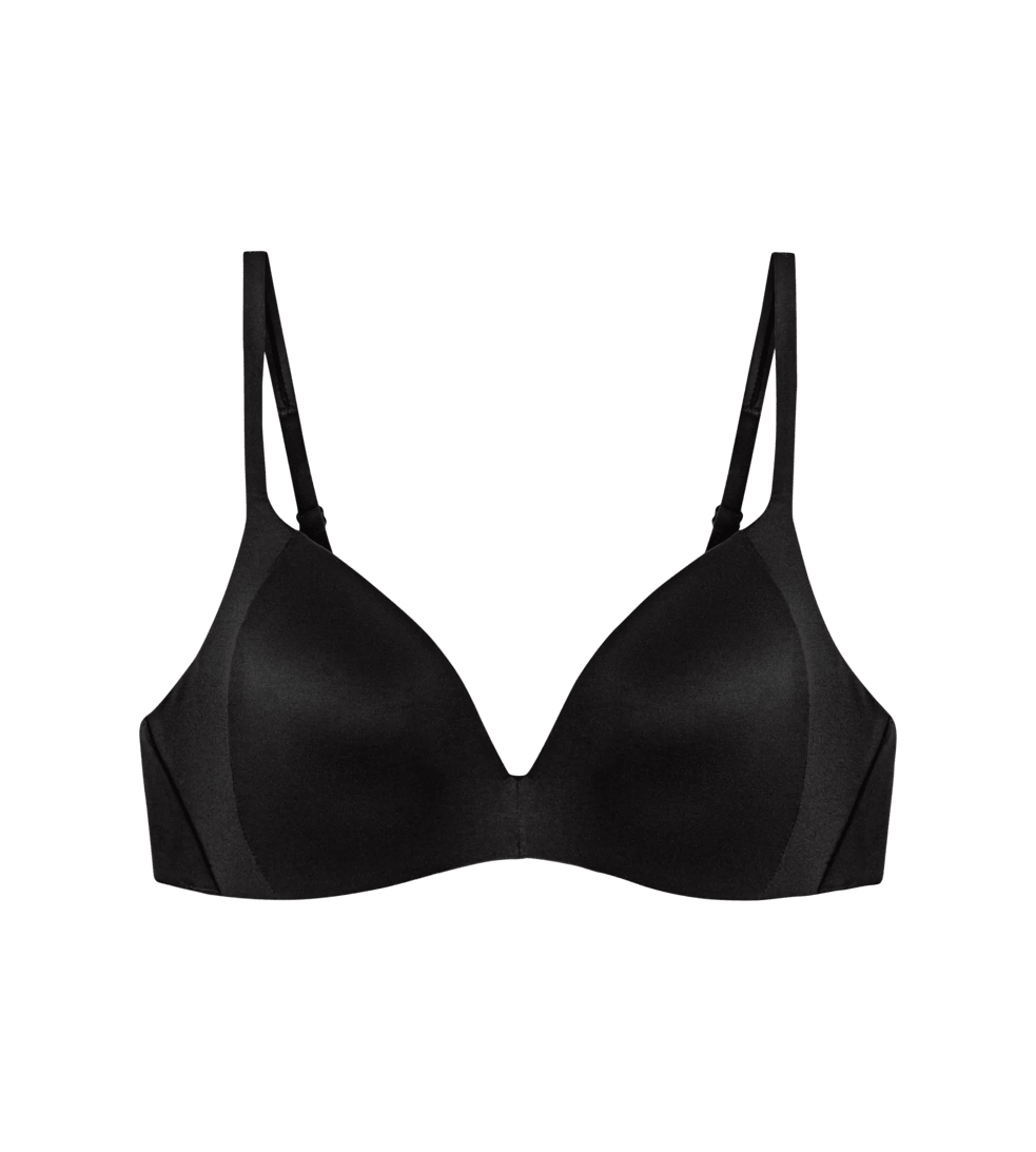 149082 | Triumph - Body Make-up Soft Touch Sort