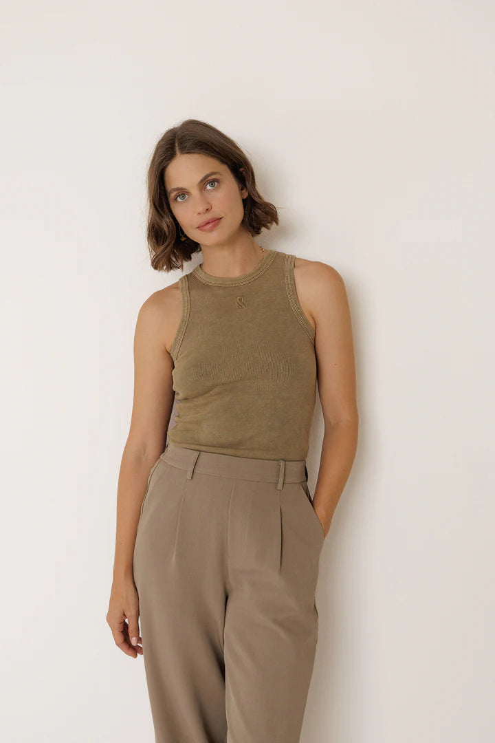 153972 | INDI & COLD - Camiseta Khaki