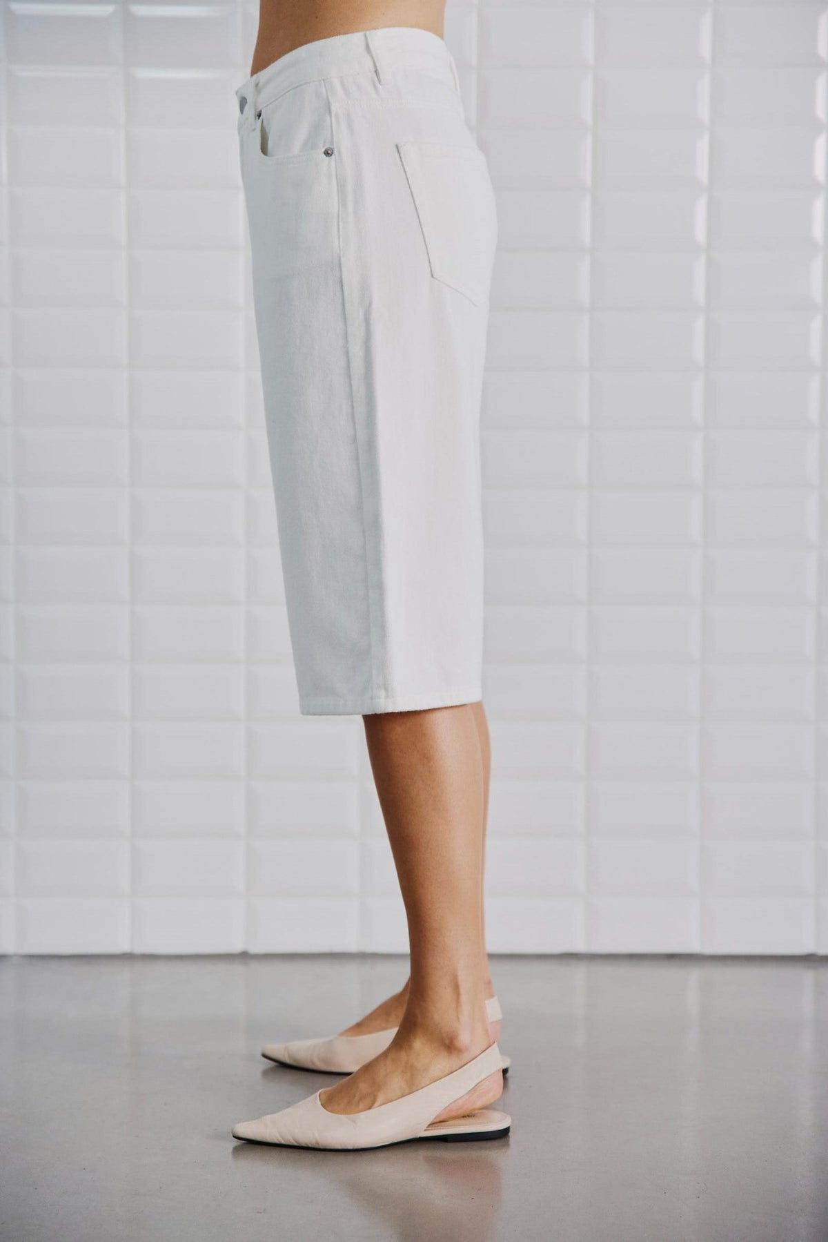 154658 | WithBlack - Gala Off white