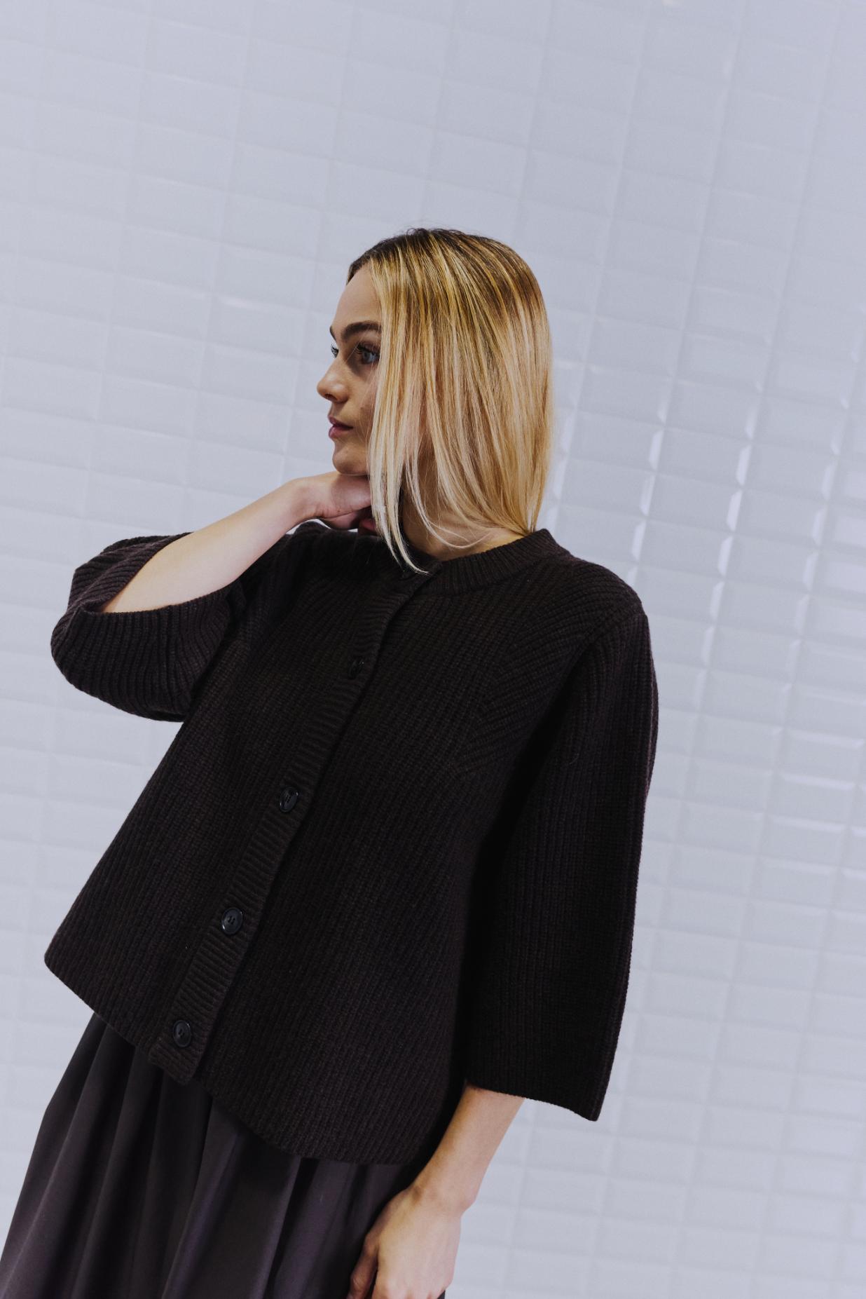155340 | WithBlack - Vivianna Mørkebrun