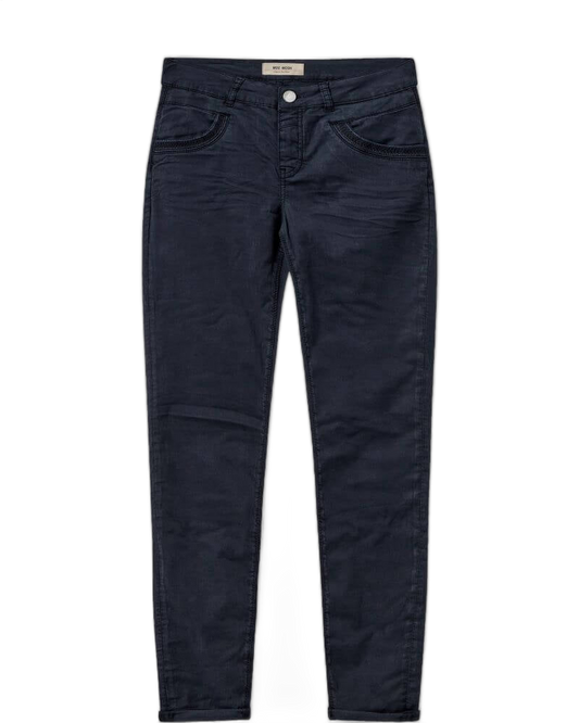 Jeans i Mørkeblå... fra MOS MOSH