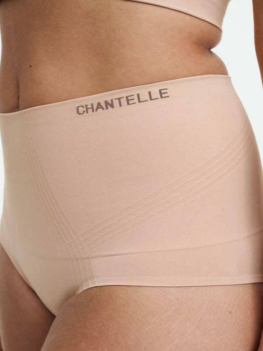 Shapewear i Hud. fra Chantelle