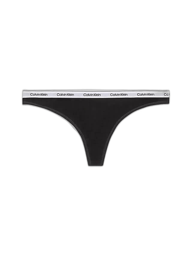 Calvin Klein 146903 sort G-streng med ikonisk logo i linningen, vist på hvid baggrund. Tilbud: 3 for 399,-.