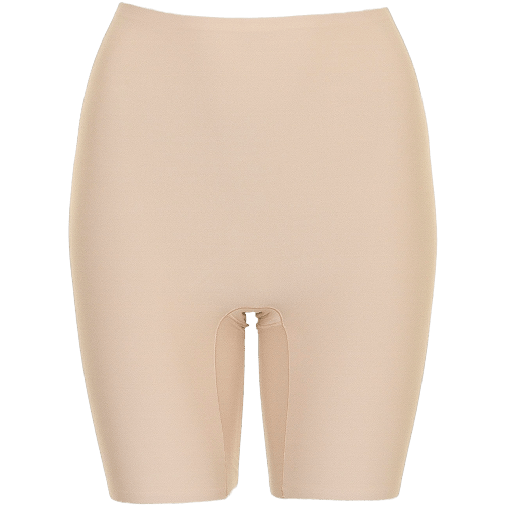 Chantelle Seamless 132657 bløde stretch-shorts i farven Sand, med høj talje og længde til midt på låret, vist på en hvid baggrund.